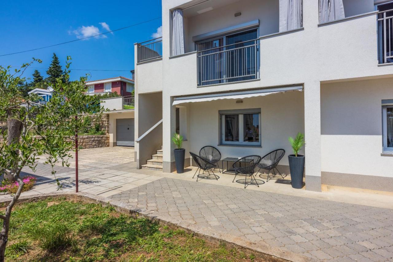 Apartments Luna Драмаль Экстерьер фото
